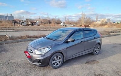 Hyundai Solaris II рестайлинг, 2011 год, 630 000 рублей, 1 фотография