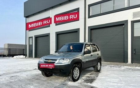 Chevrolet Niva I рестайлинг, 2014 год, 909 000 рублей, 2 фотография