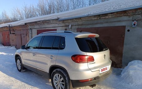 Volkswagen Tiguan I, 2015 год, 1 850 000 рублей, 2 фотография