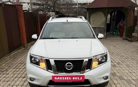 Nissan Terrano III, 2014 год, 1 550 000 рублей, 4 фотография