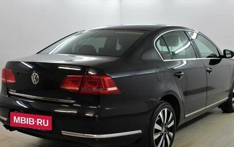 Volkswagen Passat B7, 2013 год, 930 000 рублей, 4 фотография