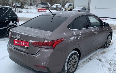 Hyundai Solaris II рестайлинг, 2018 год, 1 500 000 рублей, 4 фотография