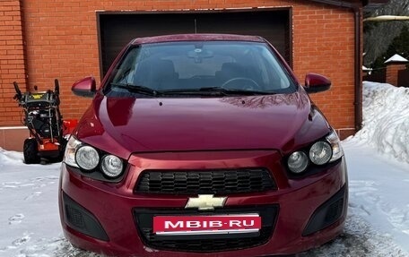 Chevrolet Aveo III, 2013 год, 850 000 рублей, 1 фотография