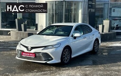 Toyota Camry, 2018 год, 3 190 000 рублей, 1 фотография