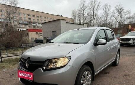 Renault Sandero II рестайлинг, 2014 год, 950 000 рублей, 1 фотография