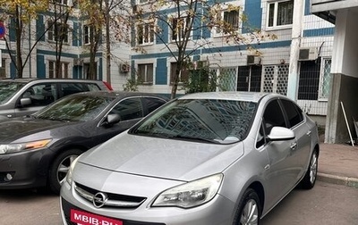 Opel Astra J, 2013 год, 900 000 рублей, 1 фотография