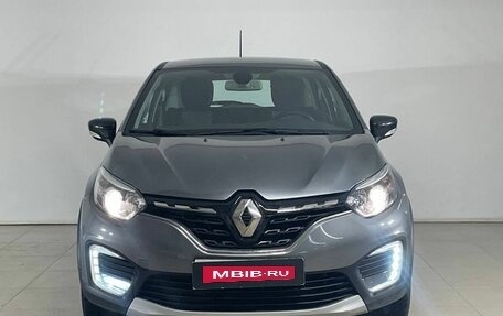 Renault Kaptur I рестайлинг, 2021 год, 1 650 000 рублей, 2 фотография