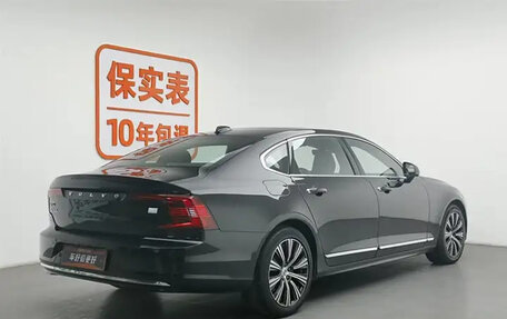 Volvo S90 II рестайлинг, 2021 год, 3 536 000 рублей, 2 фотография