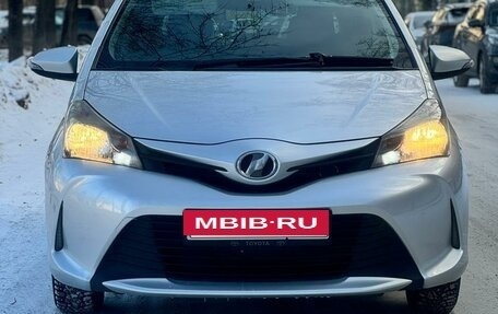 Toyota Vitz, 2016 год, 950 000 рублей, 2 фотография