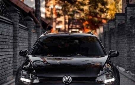 Volkswagen Golf VII, 2018 год, 1 450 000 рублей, 7 фотография