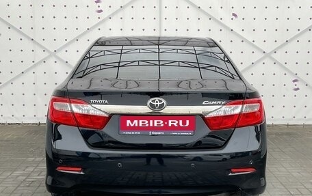 Toyota Camry, 2012 год, 1 800 000 рублей, 6 фотография