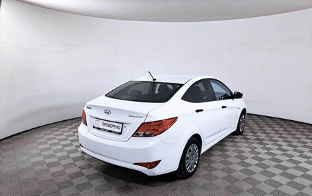 Hyundai Solaris II рестайлинг, 2015 год, 920 000 рублей, 5 фотография