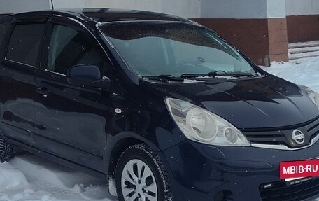 Nissan Note II рестайлинг, 2011 год, 880 000 рублей, 3 фотография