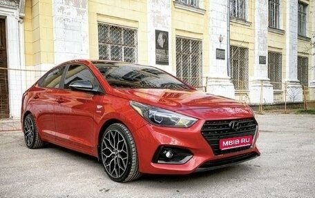 Hyundai Solaris II рестайлинг, 2019 год, 1 650 000 рублей, 1 фотография