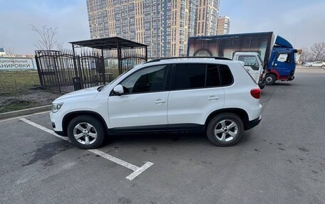 Volkswagen Tiguan I, 2012 год, 1 350 000 рублей, 2 фотография