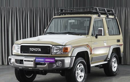 Toyota Land Cruiser 70, 2022 год, 7 499 000 рублей, 5 фотография