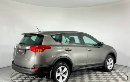 Toyota RAV4, 2013 год, 2 090 000 рублей, 5 фотография