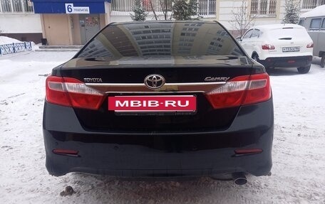 Toyota Camry, 2014 год, 1 900 000 рублей, 3 фотография