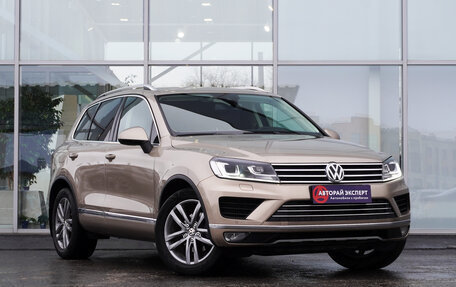 Volkswagen Touareg III, 2015 год, 3 669 000 рублей, 3 фотография