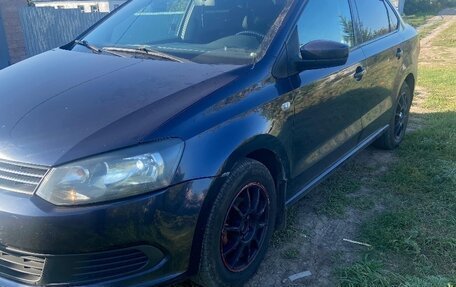 Volkswagen Polo VI (EU Market), 2012 год, 620 000 рублей, 1 фотография