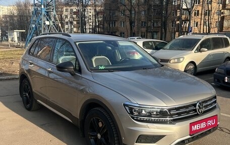 Volkswagen Tiguan II, 2019 год, 3 100 000 рублей, 1 фотография