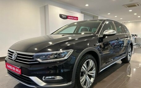 Volkswagen Passat B8 рестайлинг, 2018 год, 3 075 000 рублей, 1 фотография