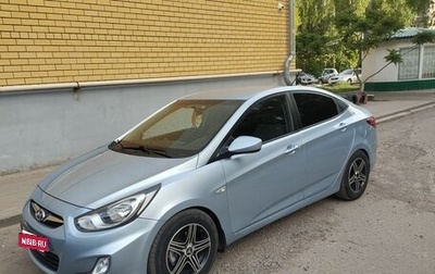 Hyundai Solaris II рестайлинг, 2011 год, 830 000 рублей, 1 фотография