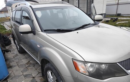 Mitsubishi Outlander III рестайлинг 3, 2008 год, 1 300 000 рублей, 1 фотография