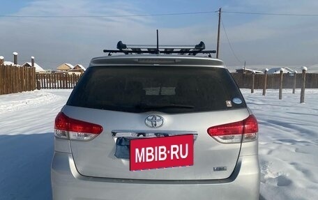 Toyota Wish II, 2010 год, 1 400 000 рублей, 3 фотография