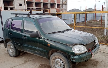 Chevrolet Niva I рестайлинг, 2004 год, 230 000 рублей, 3 фотография