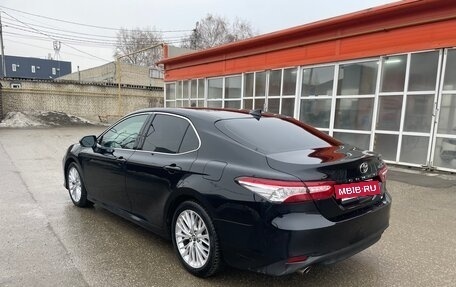 Toyota Camry, 2018 год, 2 770 000 рублей, 4 фотография