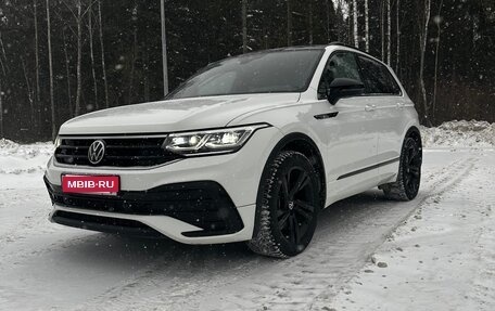 Volkswagen Tiguan II, 2021 год, 3 500 000 рублей, 1 фотография