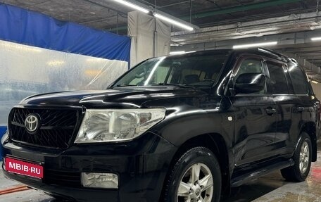 Toyota Land Cruiser 200, 2010 год, 2 700 000 рублей, 1 фотография