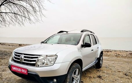 Renault Duster I рестайлинг, 2013 год, 950 000 рублей, 1 фотография