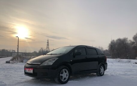 Toyota Wish II, 2003 год, 920 000 рублей, 1 фотография