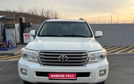 Toyota Land Cruiser 200, 2013 год, 3 800 000 рублей, 1 фотография