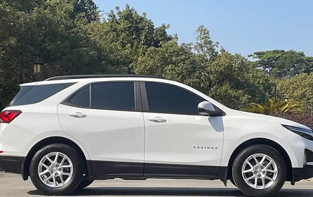 Chevrolet Equinox III, 2021 год, 1 650 000 рублей, 5 фотография