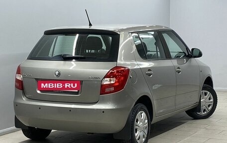 Skoda Fabia II, 2013 год, 845 000 рублей, 5 фотография