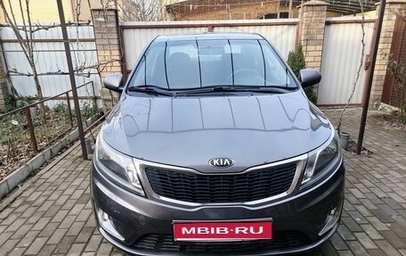 KIA Rio III рестайлинг, 2013 год, 890 000 рублей, 1 фотография