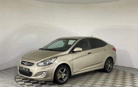 Hyundai Solaris II рестайлинг, 2012 год, 627 000 рублей, 1 фотография