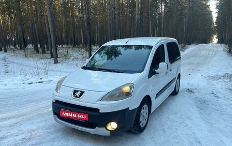 Peugeot Partner II рестайлинг 2, 2010 год, 590 000 рублей, 1 фотография