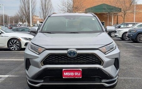 Toyota RAV4, 2021 год, 3 985 000 рублей, 1 фотография