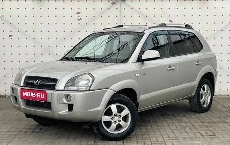 Hyundai Tucson III, 2006 год, 765 000 рублей, 1 фотография