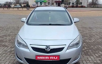 Opel Astra J, 2011 год, 560 000 рублей, 1 фотография