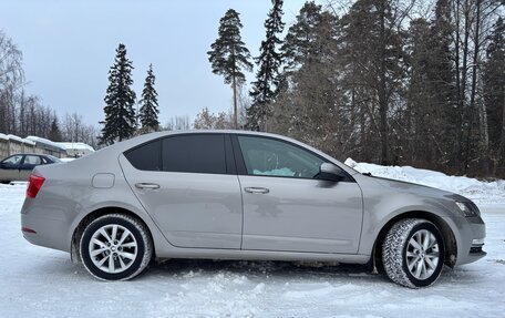 Skoda Octavia, 2017 год, 1 690 000 рублей, 3 фотография