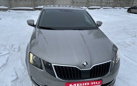 Skoda Octavia, 2017 год, 1 690 000 рублей, 2 фотография