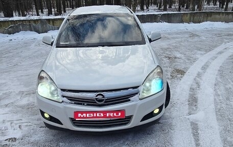 Opel Astra H, 2012 год, 640 000 рублей, 1 фотография