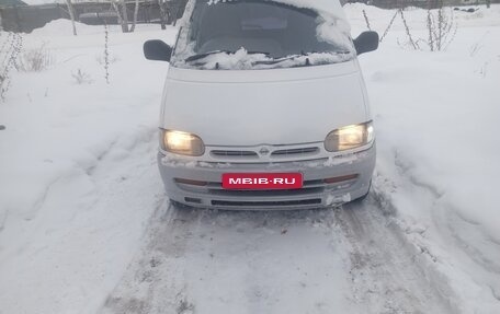 Nissan Serena I, 1998 год, 250 000 рублей, 1 фотография