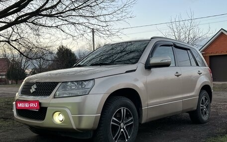 Suzuki Grand Vitara, 2011 год, 1 380 000 рублей, 1 фотография