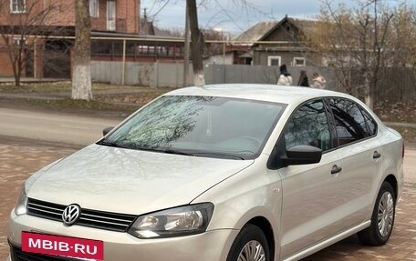 Volkswagen Polo VI (EU Market), 2013 год, 740 000 рублей, 3 фотография